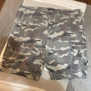 Men’s Cargo Shorts Size 46